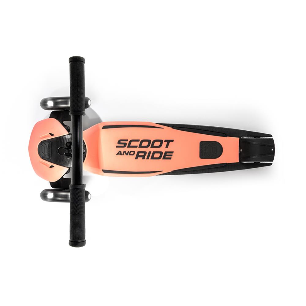 Scoot & Ride Highwaykick 5 LED Scooter, peache - Kinderroller, ab 5 Jahren