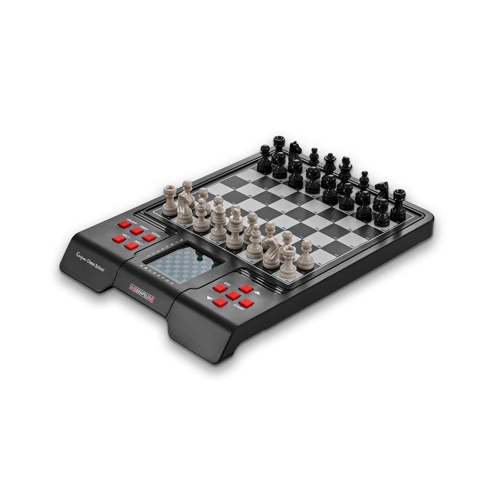MILLENNIUM M805 Karpov Schachschule – Schachcomputer mit Lernfunktion
