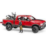 Bruder 02502 - RAM 2500 Power Wagon mit Scrambler Ducati Desert Sled u. Fahrer