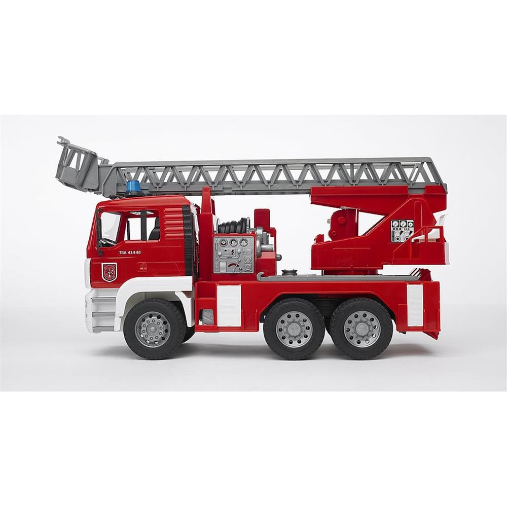 Bruder 02771 - MAN TGA Feuerwehr mit Drehleiter, Wasserpumpe und Light & Sound Modul