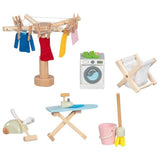 goki Accessoires Waschküche, 29-teiliges Puppenhauszubehör aus Holz