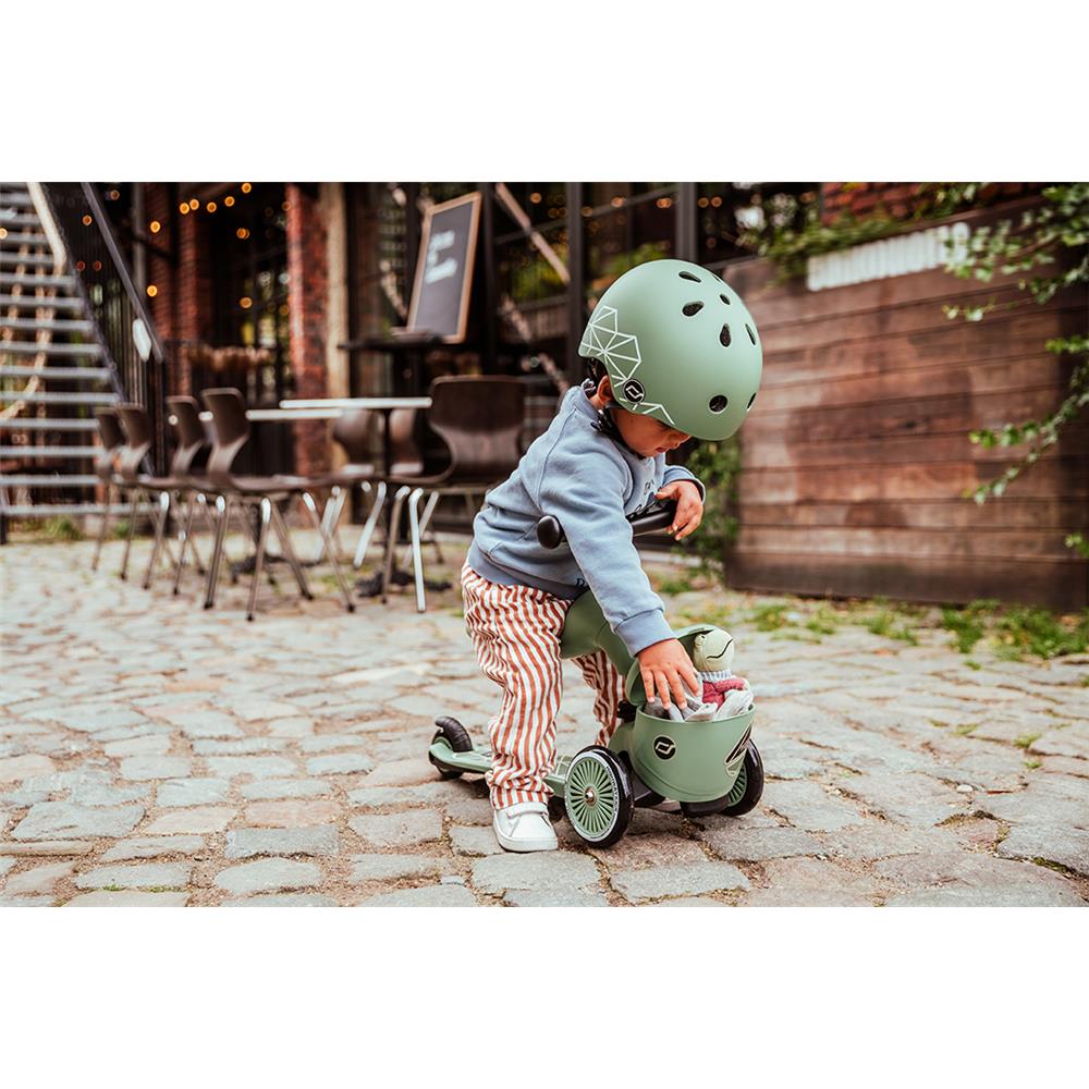 Scoot & Ride Highwaykick 1 Lifestyle, green lines - Kinderroller mit Aufbewahrungsbox