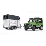 Bruder 02592 - Land Rover Defender Station Wagon mit Pferdeanhänger und 1 Pferd
