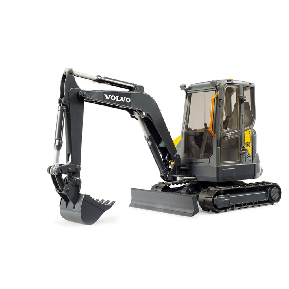 Bruder 02465 - Volvo Kompaktbagger ECR40, 360° Bagger mit Räumschild
